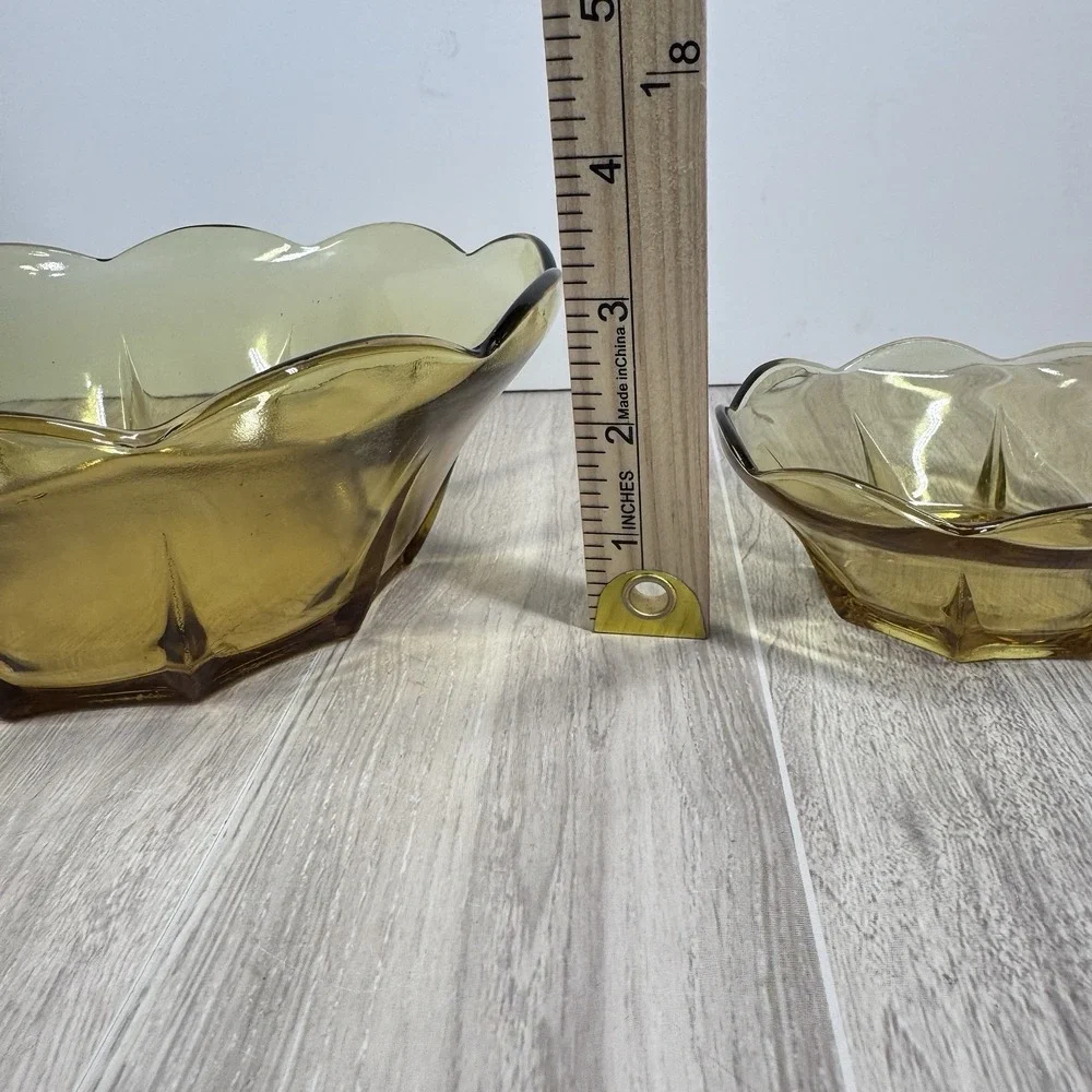Vintage Amber Glass Serving Bowl Set Retro Scalloped‎ Dessert Fruit Bowls